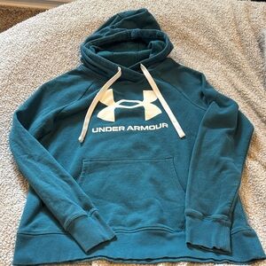 Women’s under armour hoodie. Size medium